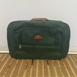 Vintage Samsonite Streamlite 2 Green Carry-On Travel Briefcase Bag‎